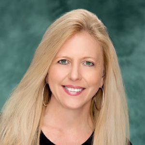 Meet your Posher, Vicki